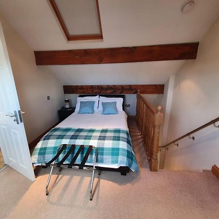 St Ives Apartment ฮาลิแฟกซ์ ภายนอก รูปภาพ